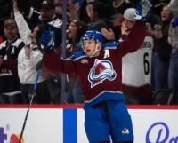 Colorado Avalanche přivede zpět Tovise, degradovaného Wagnera